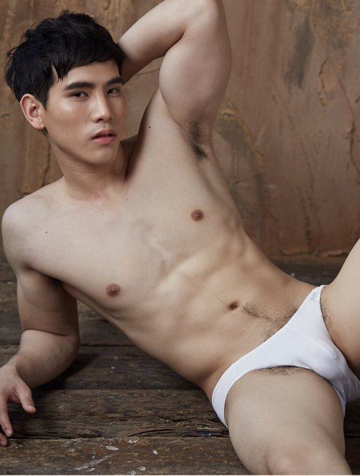 hot male 274 (18+)
