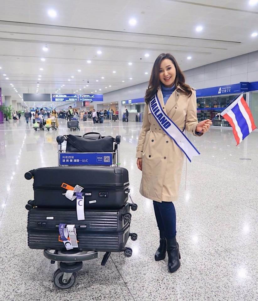 เดินทางแล้วครับ คุณอาร์ ตัวแทนประเทศไทย เข้าร่วมชิงชัย Mrs. Asia International 2017 ณ ประเทศสาธารณรัฐประชาชนจีน