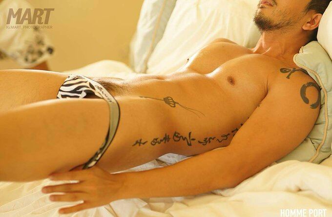 hot male 276 (18+)