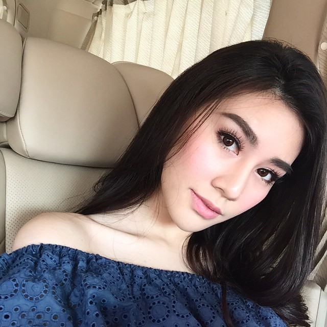 ดาว พิมพ์ทอง คณะนิเทศศาสตร์