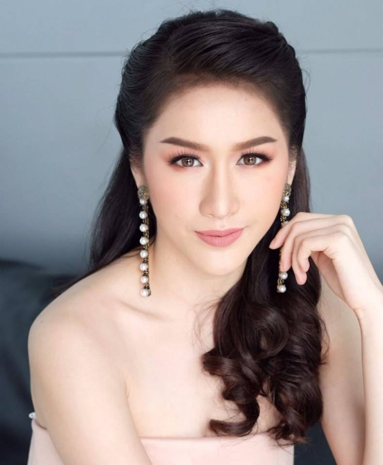 ฟ้าใส อรจิรา คณะเศรษฐศาสตร์