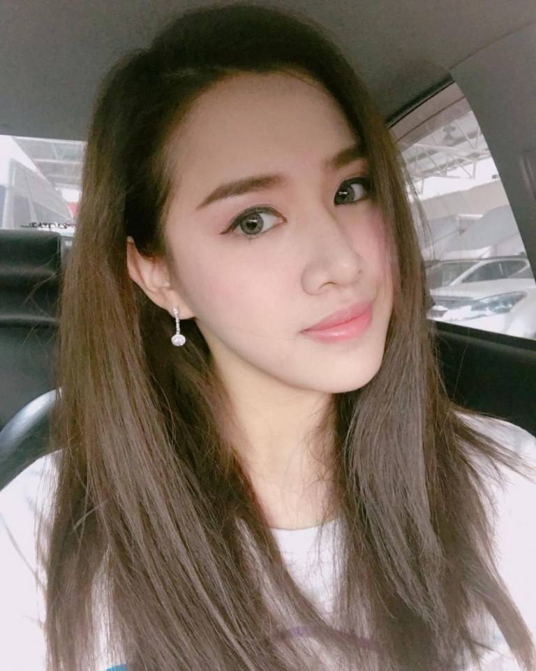 จีน่า อัจฉราภรณ์ คณะเศรษฐศาสตร์