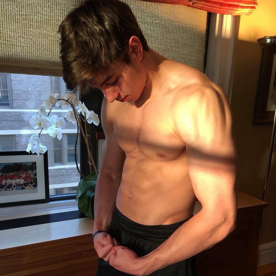 ฝรั่งหล่อน่าติดตาม 0_2 : Eric Abrons