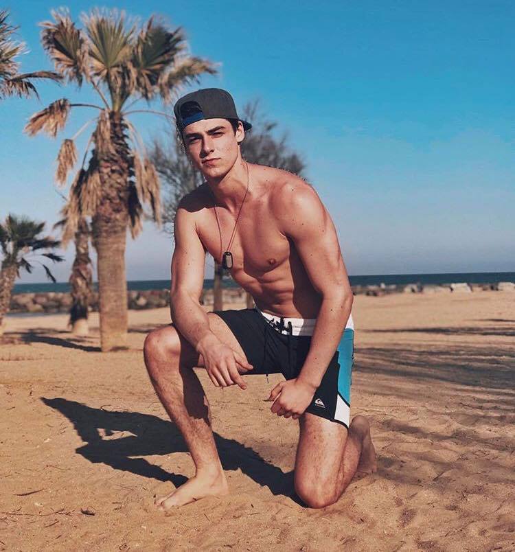 ฝรั่งหล่อน่าติดตาม 0_3 : Rafael Miller