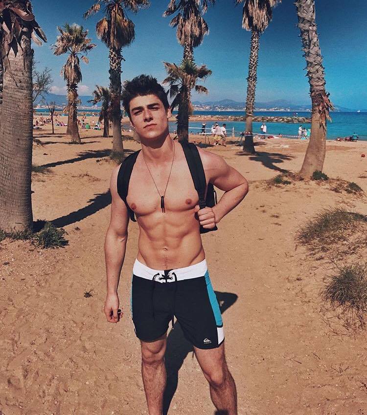 ฝรั่งหล่อน่าติดตาม 0_3 : Rafael Miller