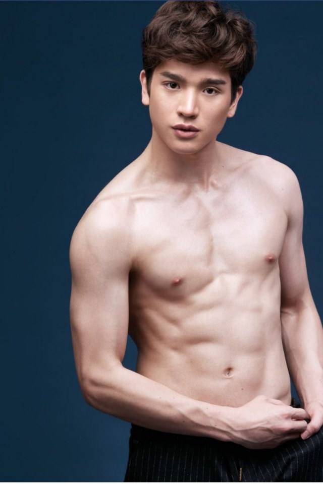 แข่งกันโพสต์ 2,387