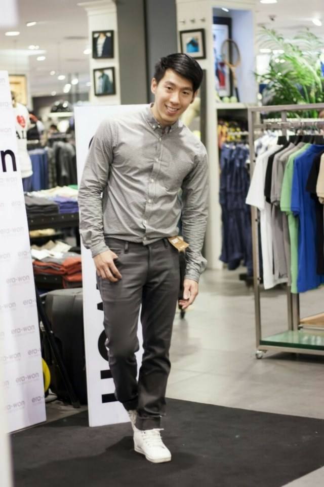 แข่งกันโพสต์ 2,387