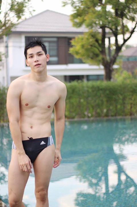 แข่งกันโพสต์ 2,387