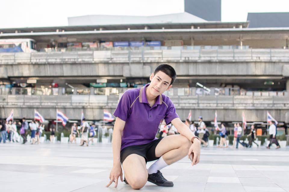 แข่งกันโพสต์ 2,387