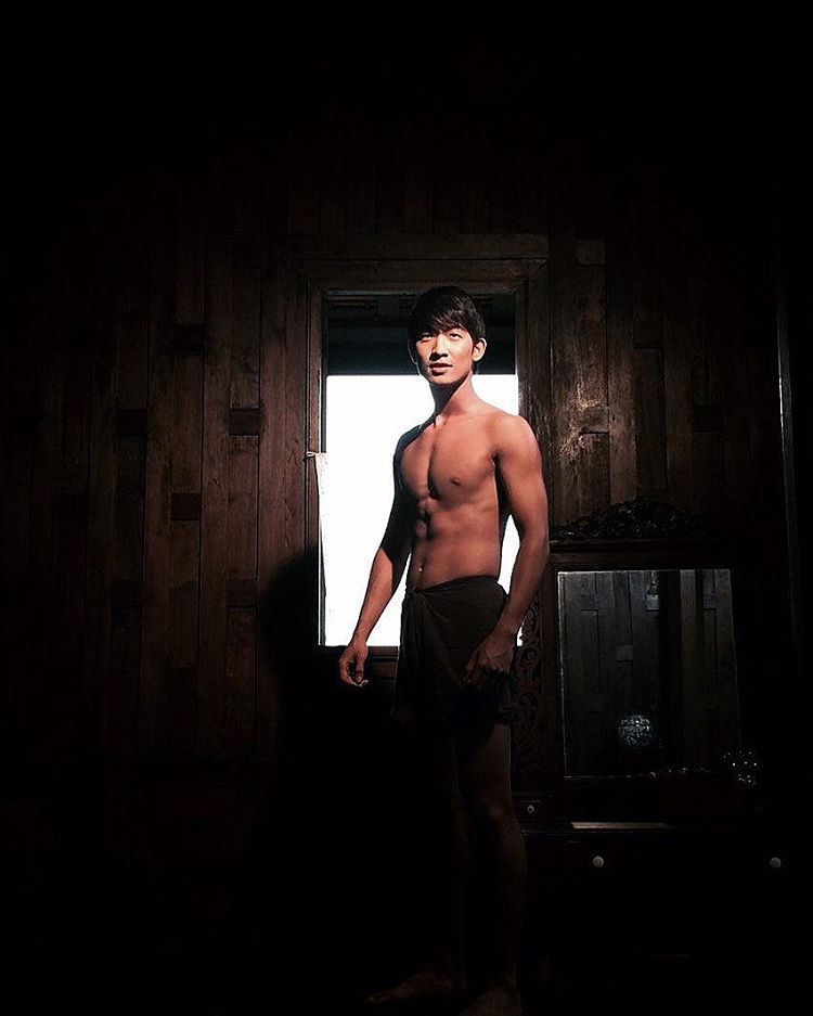 น้องปู้ กิตติพงษ์ ขาวๆใสๆ หุ่นน่ากิน