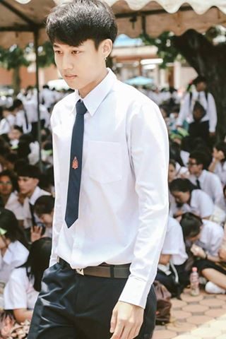 แต่งตัวไม่เรียบร้อยโดนตีนะคะ 2,396