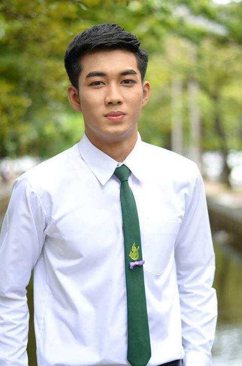 แต่งตัวไม่เรียบร้อยโดนตีนะคะ 2,396