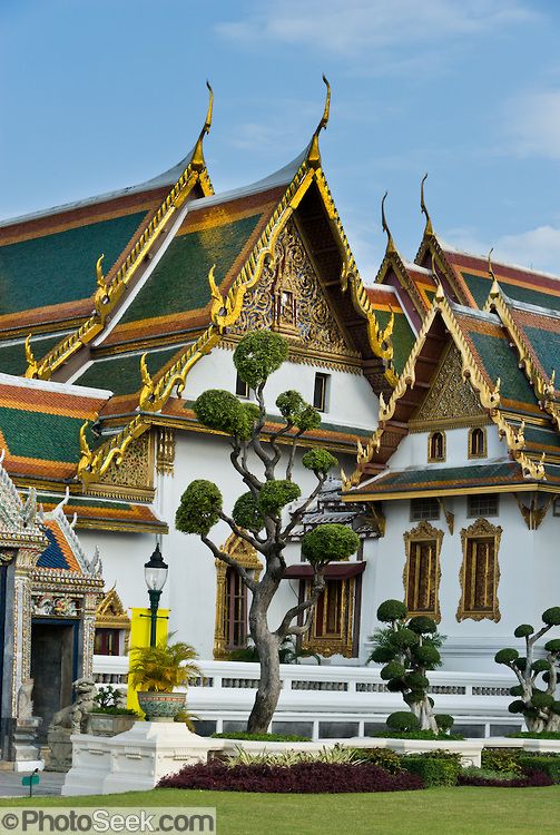 ความยิ่งใหญ่ ของ ไทย กับ พระบรมมหาราชวัง หรือพระราชวังพระนคร