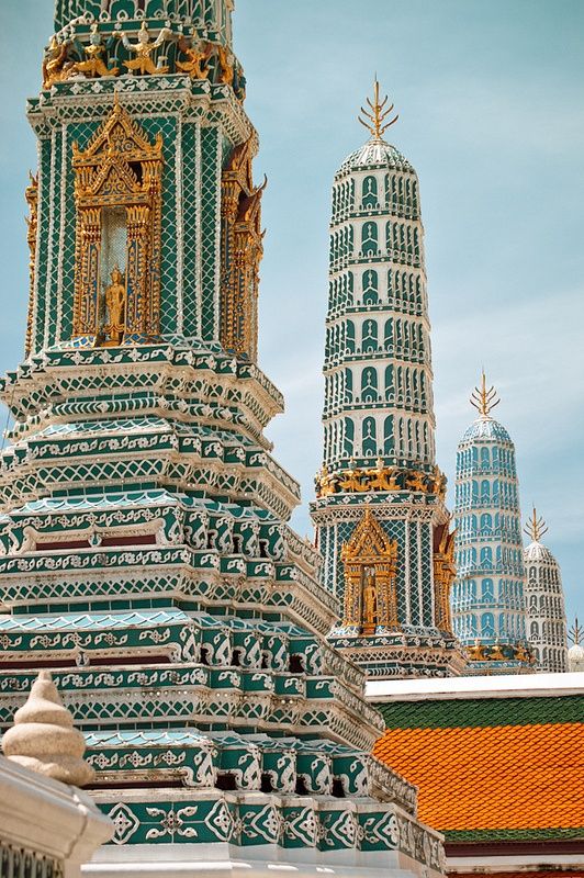 ความยิ่งใหญ่ ของ ไทย กับ พระบรมมหาราชวัง หรือพระราชวังพระนคร