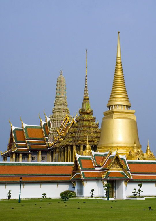 ความยิ่งใหญ่ ของ ไทย กับ พระบรมมหาราชวัง หรือพระราชวังพระนคร
