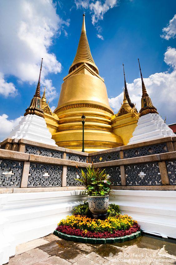 ความยิ่งใหญ่ ของ ไทย กับ พระบรมมหาราชวัง หรือพระราชวังพระนคร