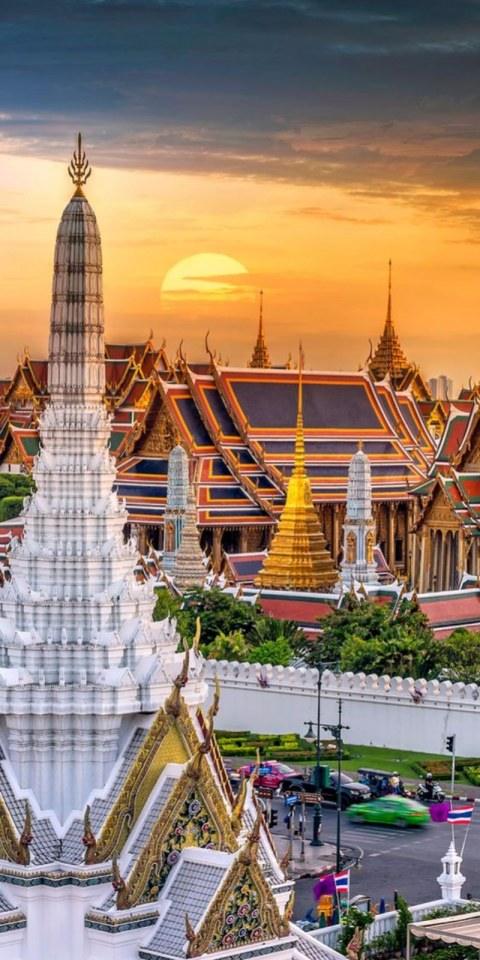 ความยิ่งใหญ่ ของ ไทย กับ พระบรมมหาราชวัง หรือพระราชวังพระนคร