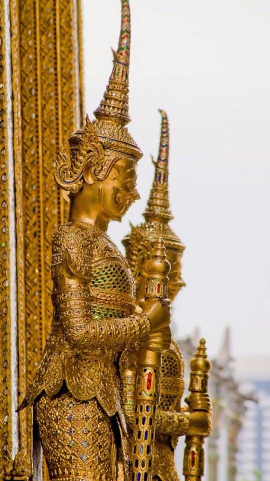 ความยิ่งใหญ่ ของ ไทย กับ พระบรมมหาราชวัง หรือพระราชวังพระนคร
