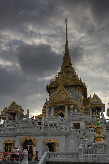 ความยิ่งใหญ่ ของ ไทย กับ &ldquo;พระพุทธรูปทองคำสุโขทัยไตรมิตร&rdquo;