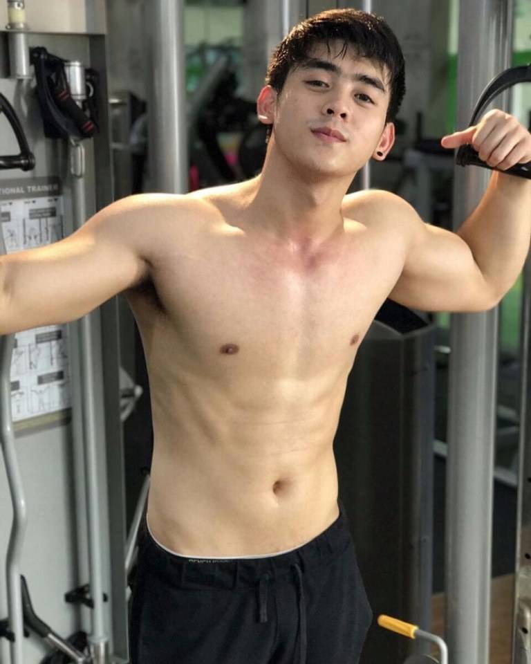 แอบมองสามี