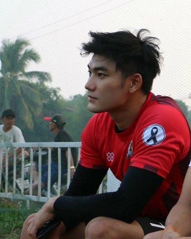 แอบมองสามี