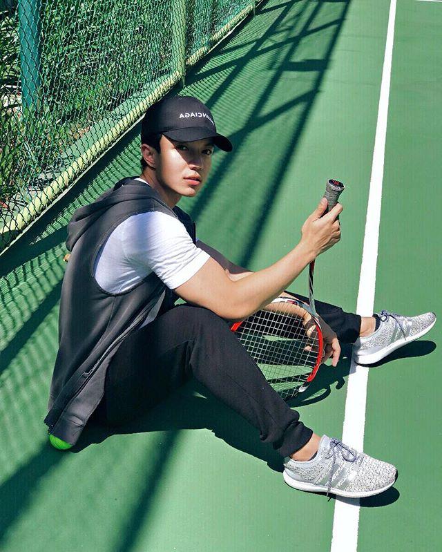แอบมองสามี