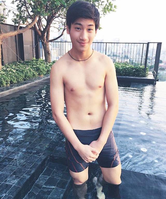 N’Ping หล่อ+หุ่นดี