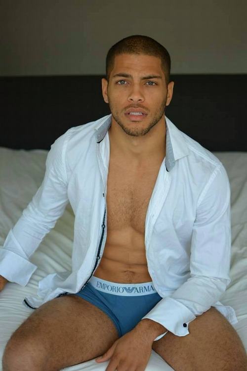 Man Crush of the Day: Football player Justin Tryon