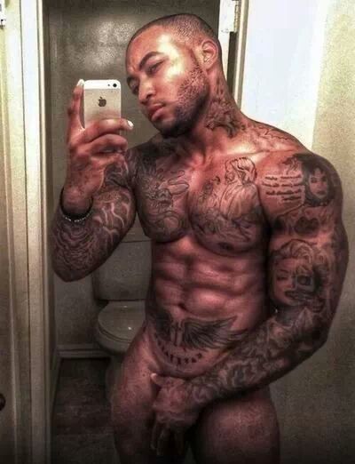 Man Crush of the Day: Football player Justin Tryon
