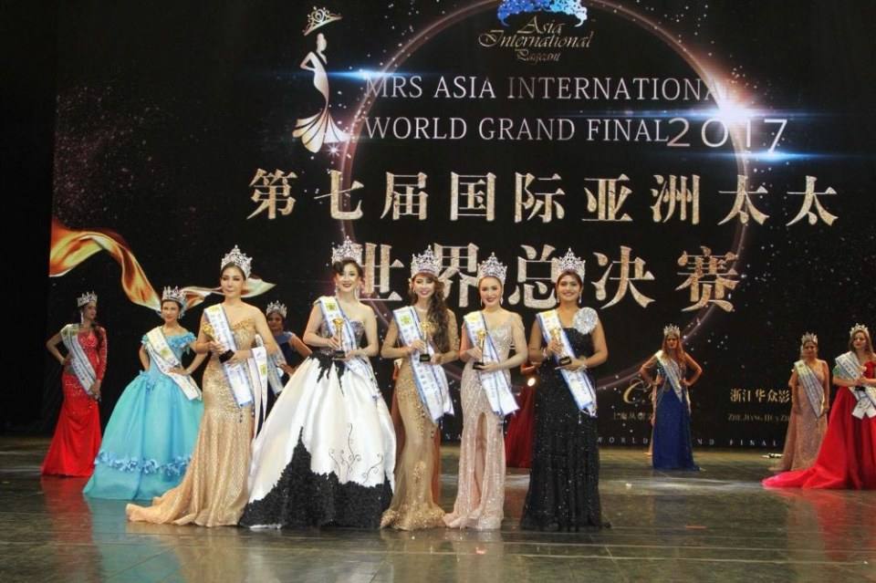 คุณอาร์ตัวแทนประเทศไทยหนึ่งใน 5 Mrs. Asia International 2017