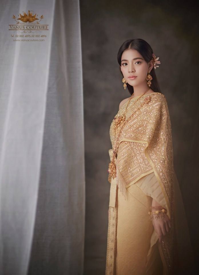 สายป่าน อภิญญา งดงามแบบไทยเสมือนดั่งนางอัปสรสวรรค์