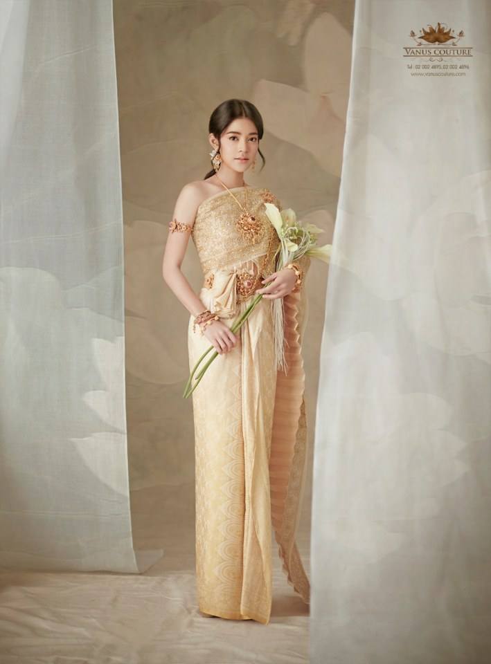 สายป่าน อภิญญา งดงามแบบไทยเสมือนดั่งนางอัปสรสวรรค์