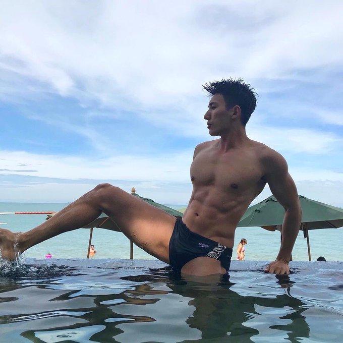hot male 278 (18+)