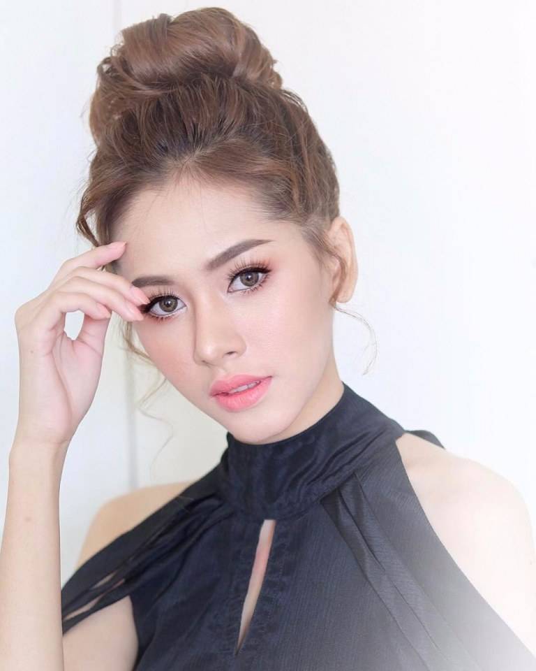 อ้อม-คณะนิเทศศาสตร์ สาขาศิลปะการแสดง