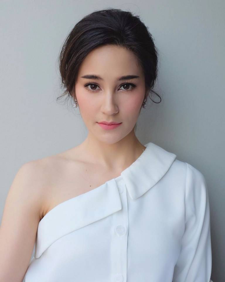 แพร​ เอมเมอรี่​ คณะ​นิเทศศาสตร์​