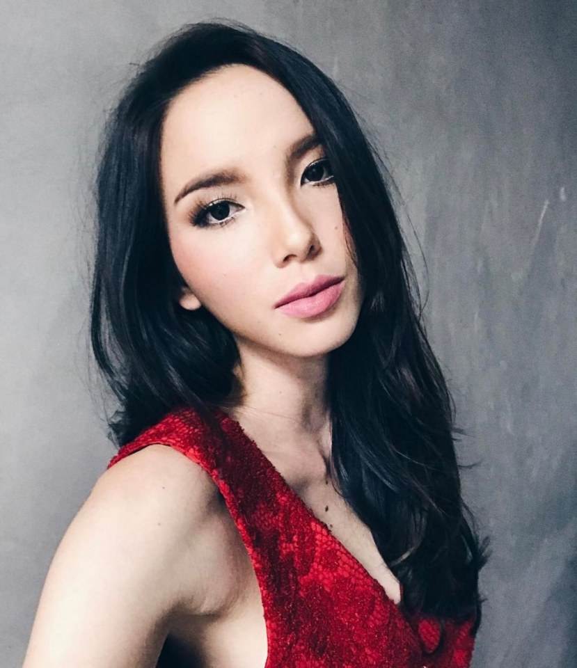 เทีย​ ทวี​พาณิชย์​พันธุ์​  คณะ​นิเทศศาสตร์​