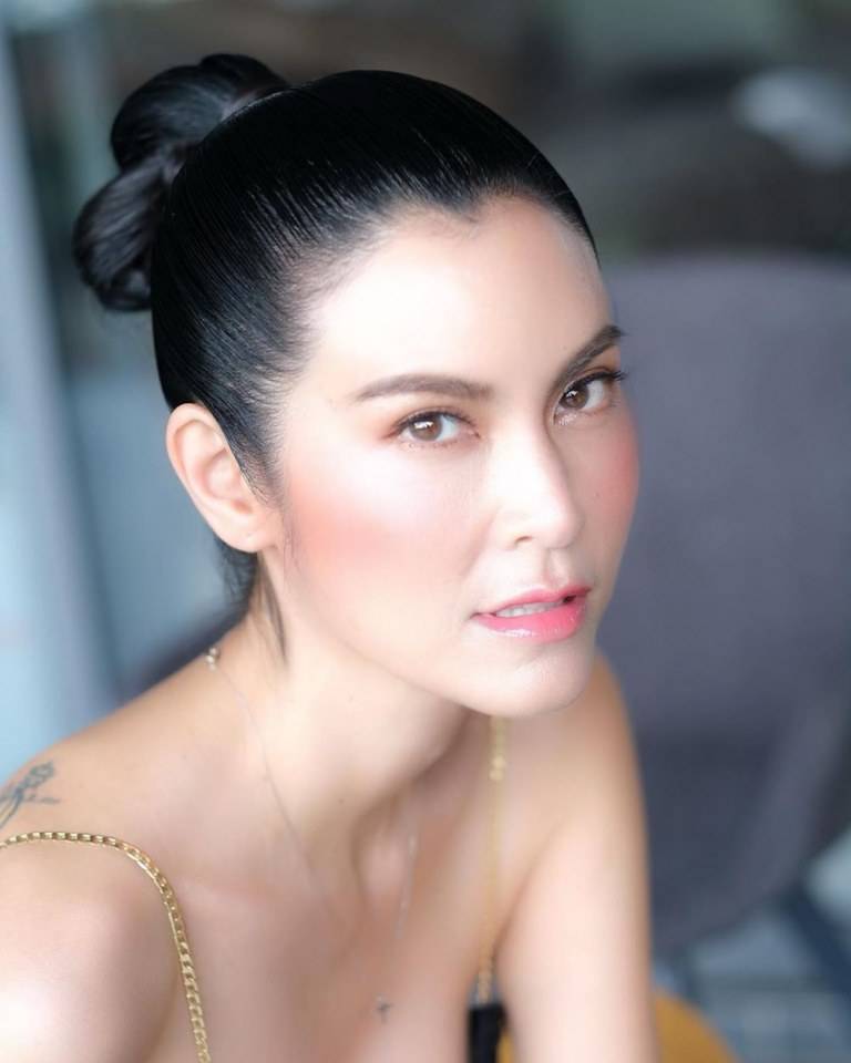 ปิ่น​ เก็จ​มณี​  คณะนิเทศศาสตร์​