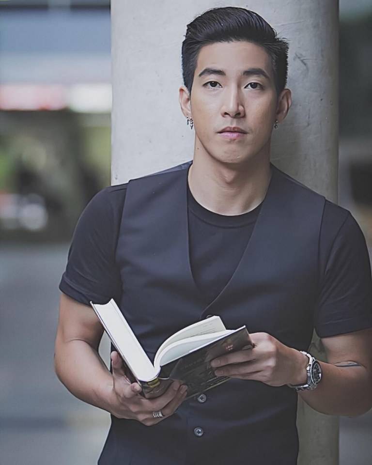 โตโน่-ธุรกิจการบิน