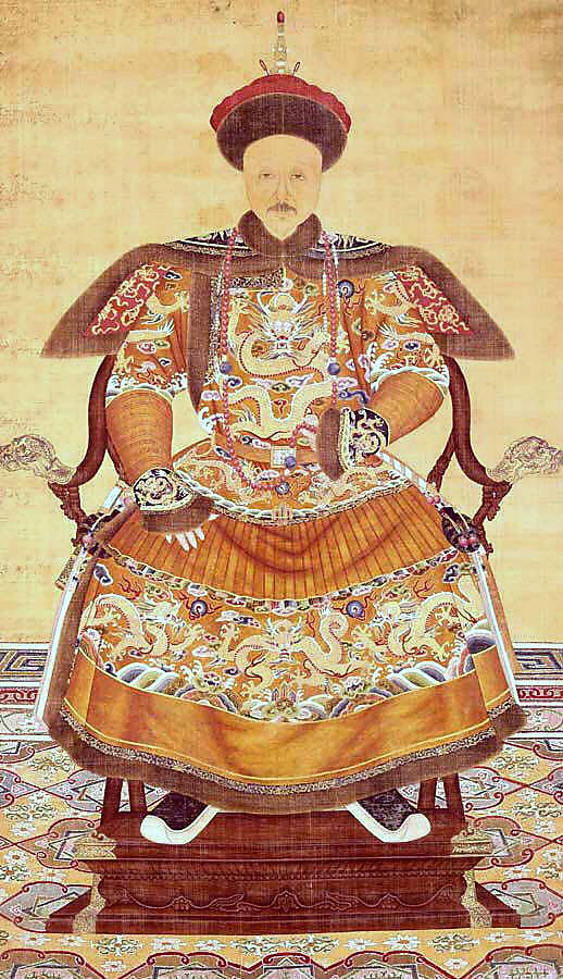 ฉลองพระองค์ฮ่องเต้: เสื้อคลุมมังกรและสัญลักษณ์แห่งองค์จักรพรรดิ