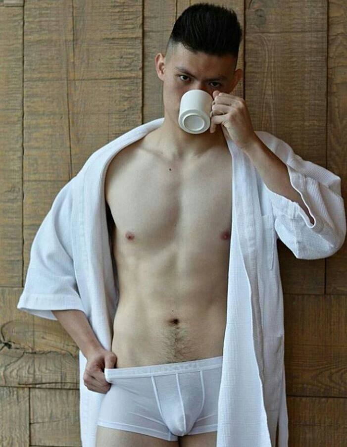 hot male 283 (18+)