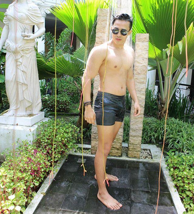 แซ่บป่ะละ