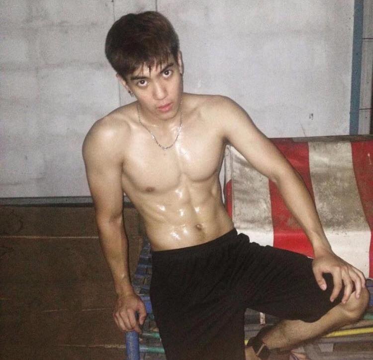 อยากแม๊ะ