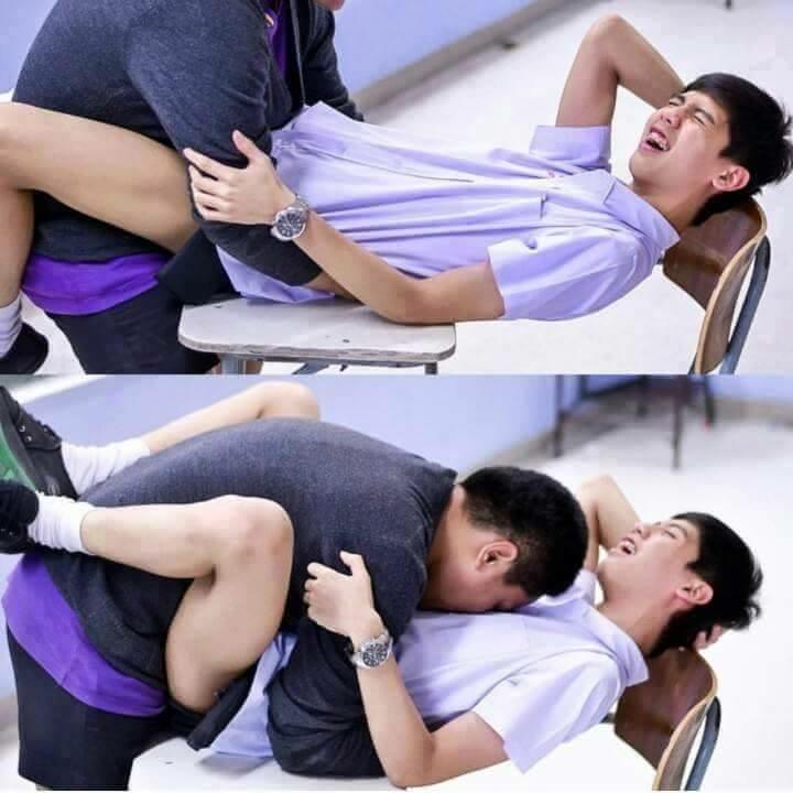 ผู้ชายเล่นอะไรกันก็ไม่รู้ค่ะพี่ตา 2,408