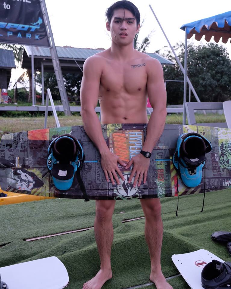 ถอดแล้วแซ่บ