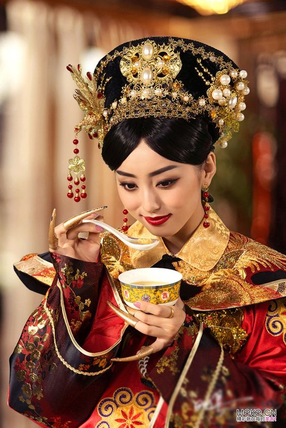 จอมนาง แห่ง ต้าชิง Rule The World
