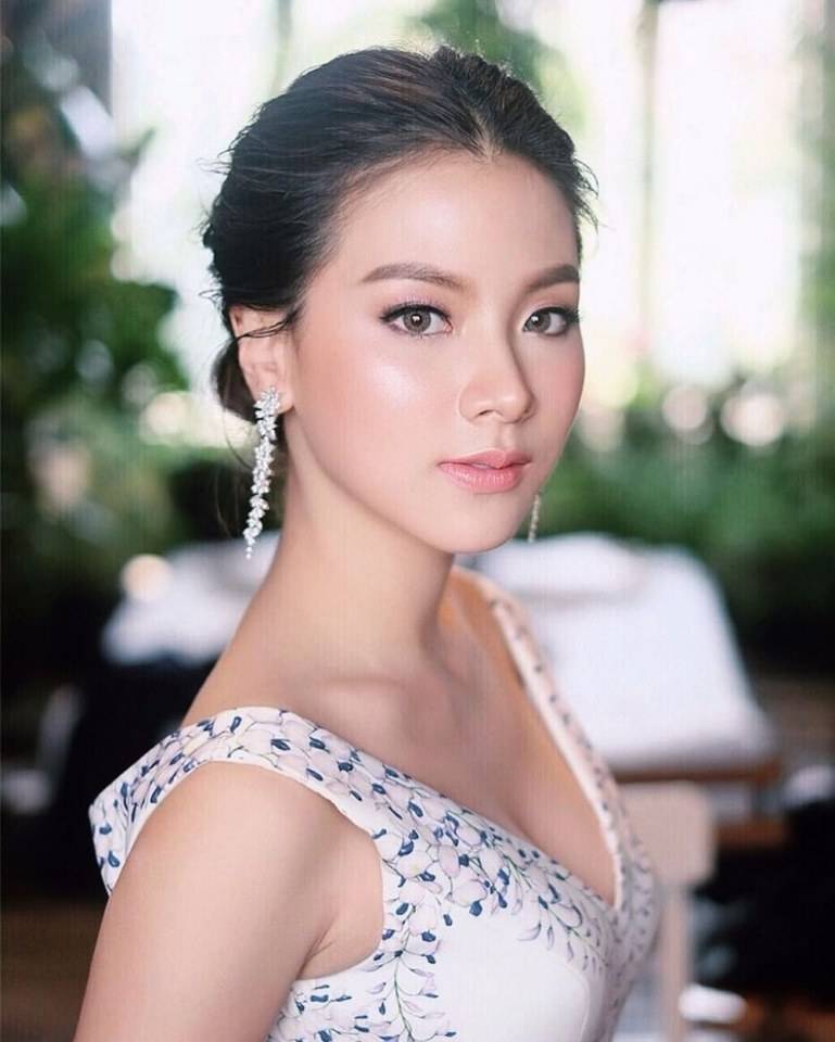 ใบเฟิร์น พิมพ์ชนก ในบท ก้านแก้ว เรื่อง​ หลงไฟ