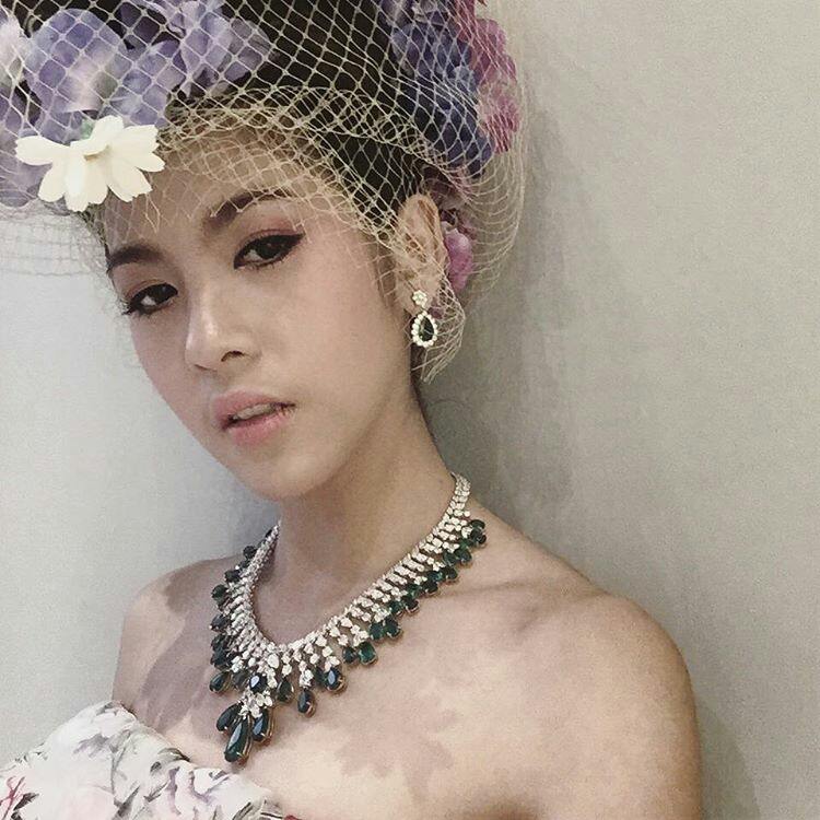 สา