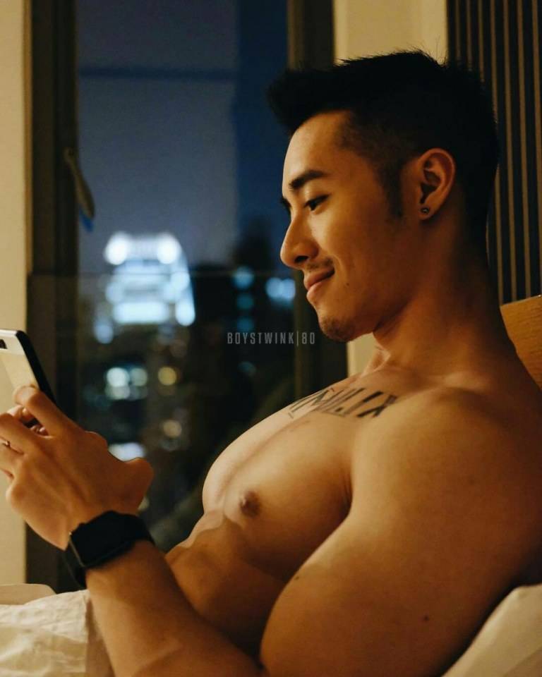 สามีแซ่บนัว