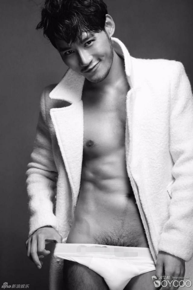 hot male 285 (18+)