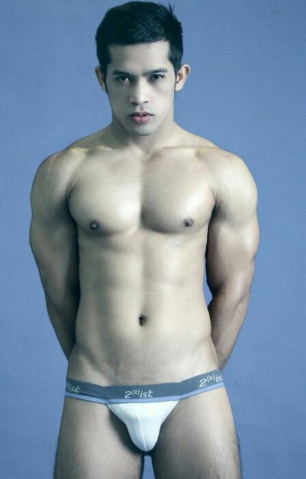 hot male 287 (18+)